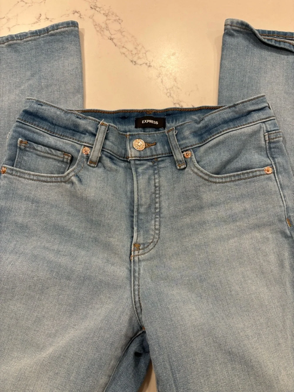 Express 70s Flare Mid Rise Women’s Flare Jeans Light Wash Stretchy 4R